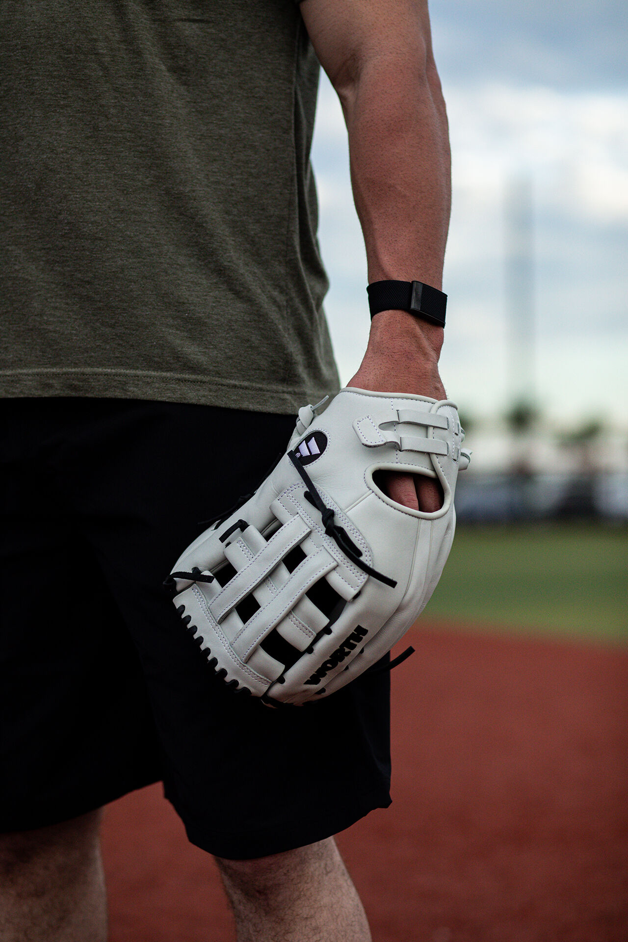 Mens baseball glove sales